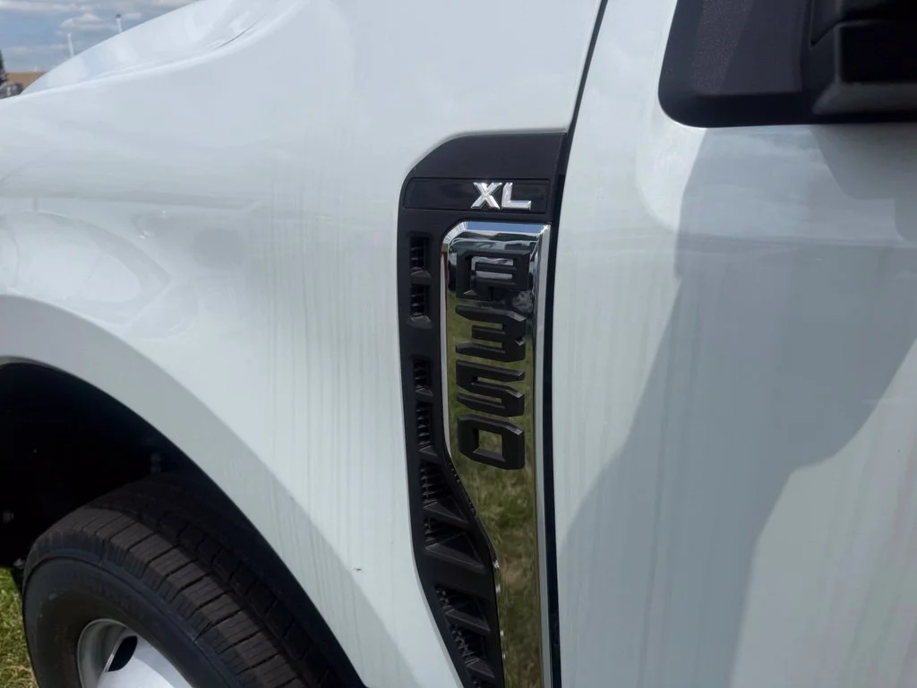 New 2026 White Ford XL image 13