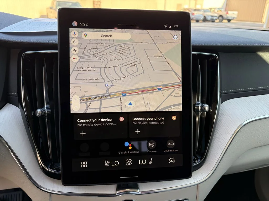 New 2026 Crystal White Volvo Ultra image 19