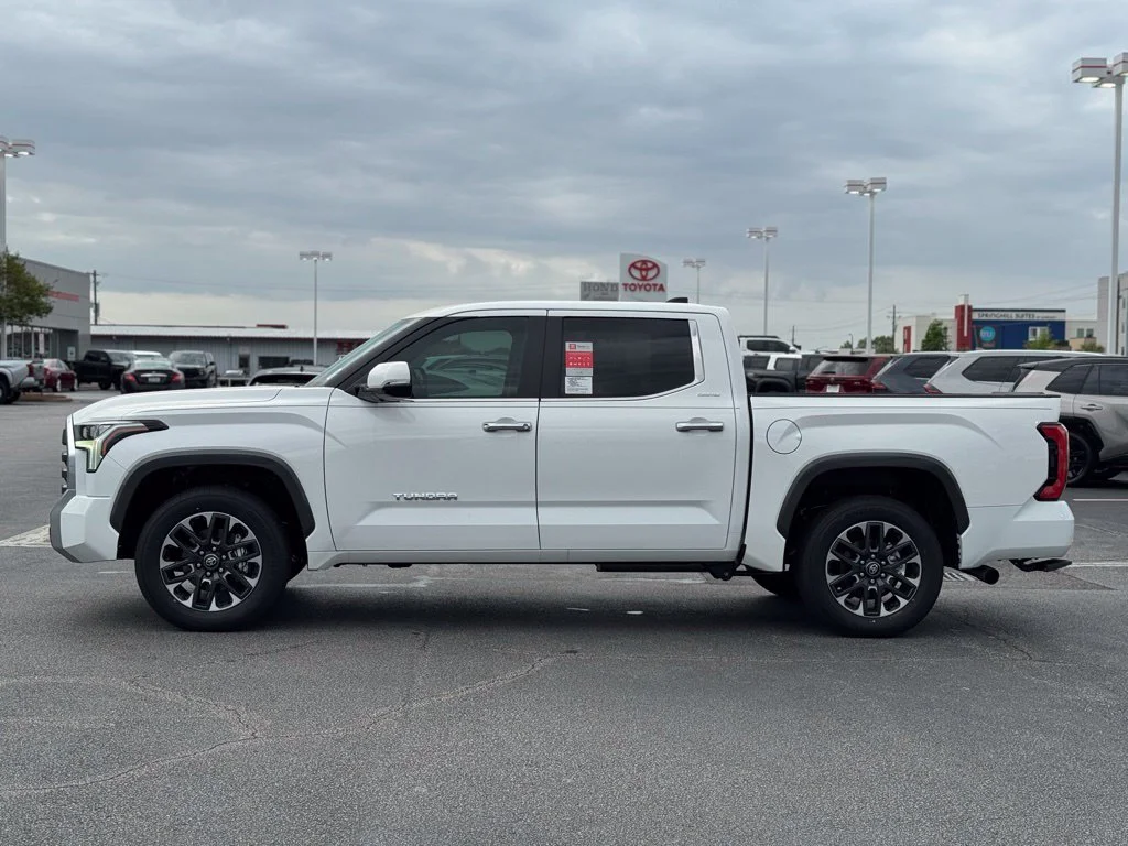 2026 Toyota Tundra Limited - Photo 8