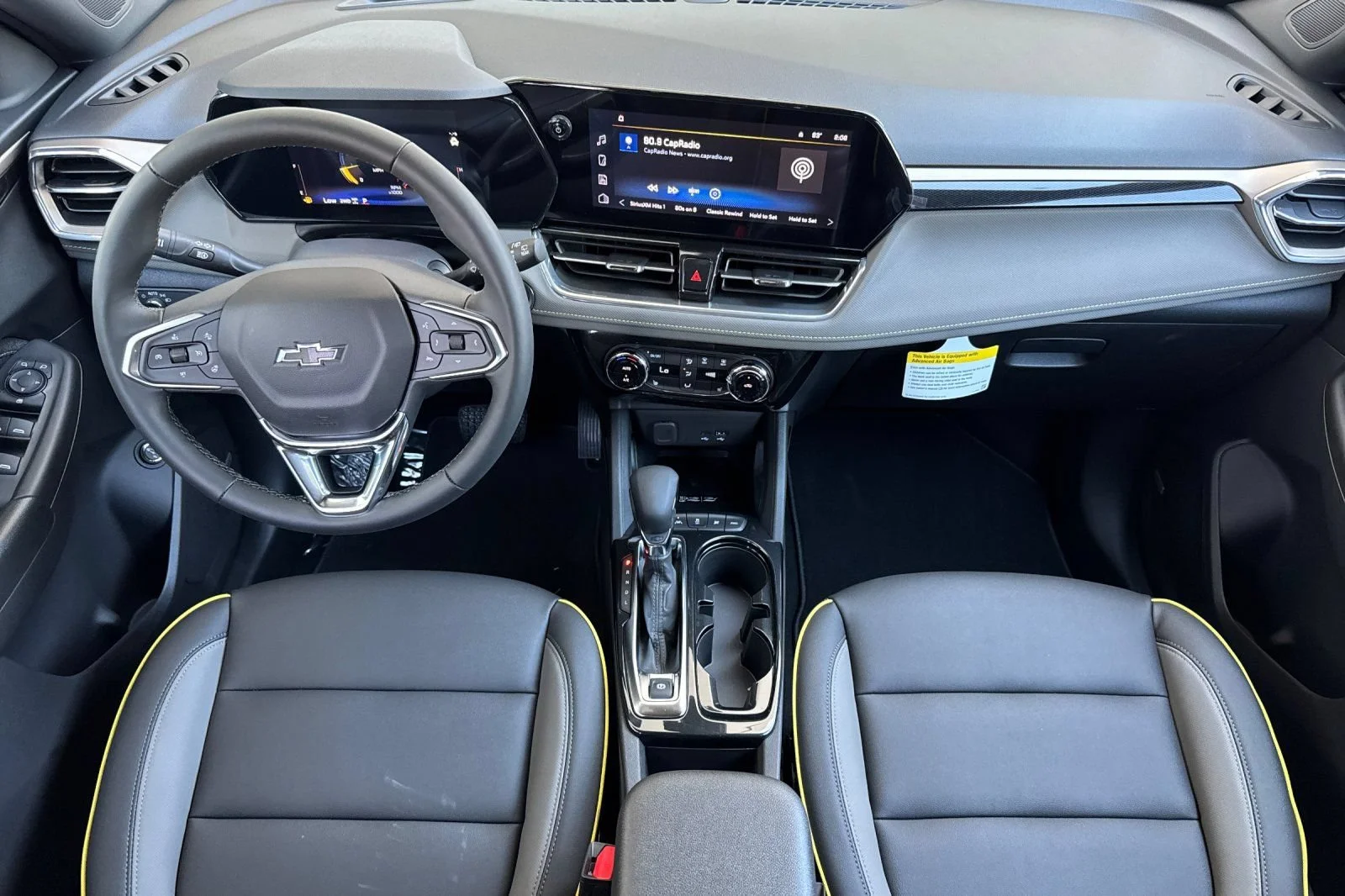 New 2026 Mosaic Black Metallic Chevrolet ACTIV image 12