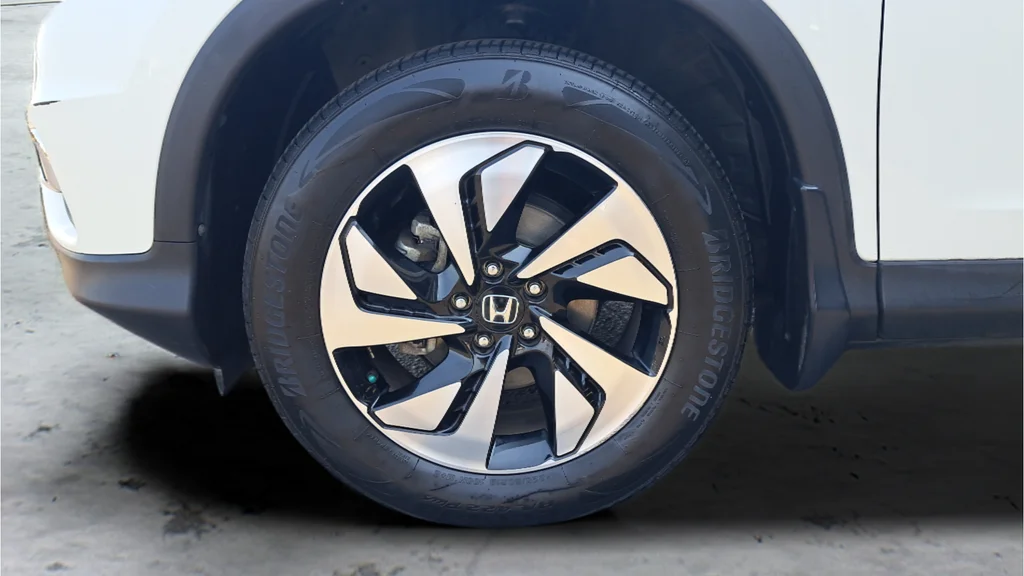 Used 2015  Honda Touring image 28
