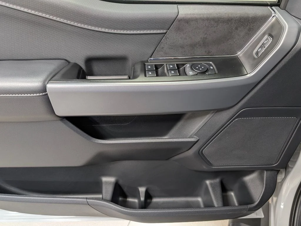 New 2026 Avalanche Ford XLT image 15