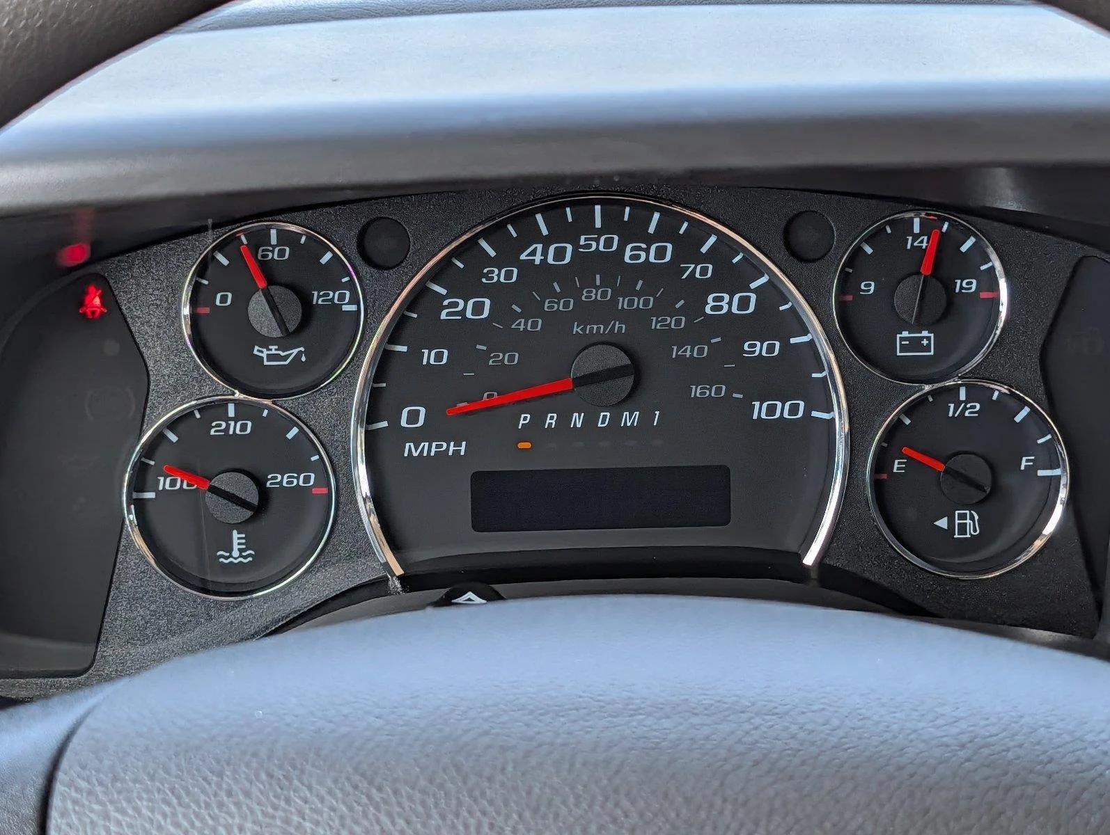 New 2026 Summit White GMC Work Van image 18