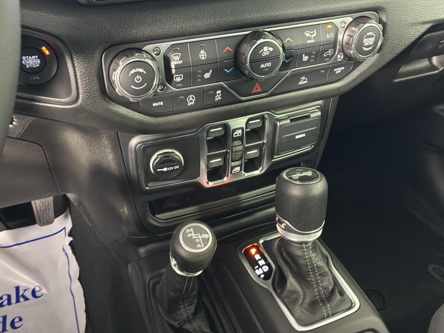 New 2027 41 Paint Jeep Sport S image 12