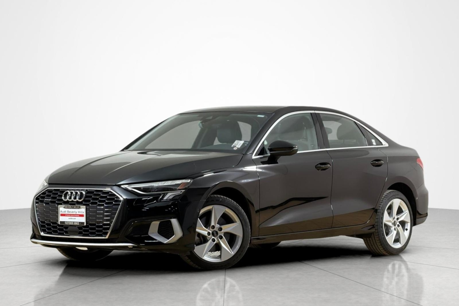 Used 2023 Brilliant Black Audi Premium 40 TFSI quattro image 1