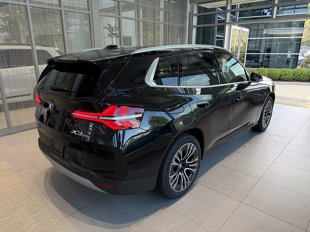 New 2026 Black Sapphire Metallic BMW 30 xDrive image 6