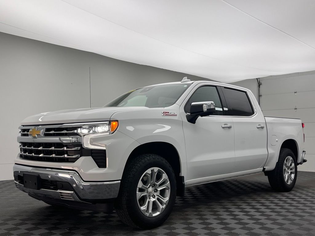 Used 2024 Summit White Chevrolet LTZ image 2
