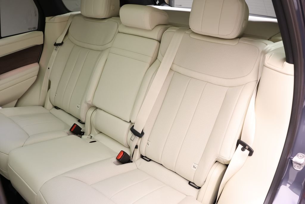 New 2026 Varesine Blue LAND ROVER SE PHEV image 36