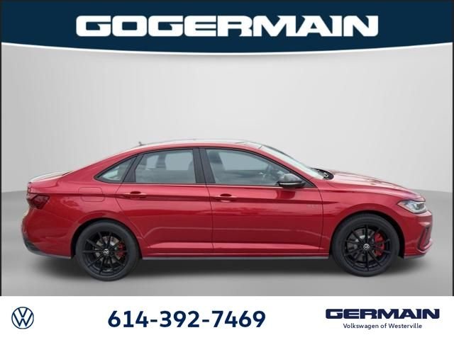 New 2026 Kings Red Metallic w/Deep Black Roof Volkswagen 2.0T Autobahn image 4