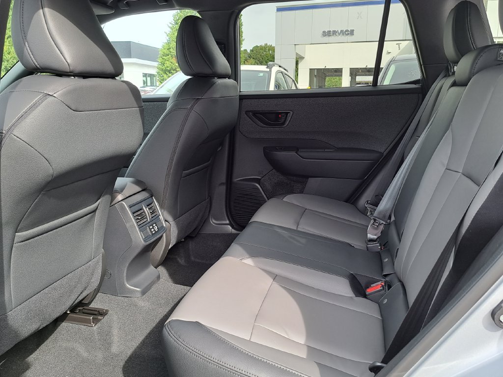 New 2026 ICE SILVER METALLIC Subaru Premium image 13