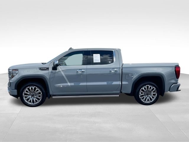 Used 2025 Gray GMC Denali Ultimate image 5