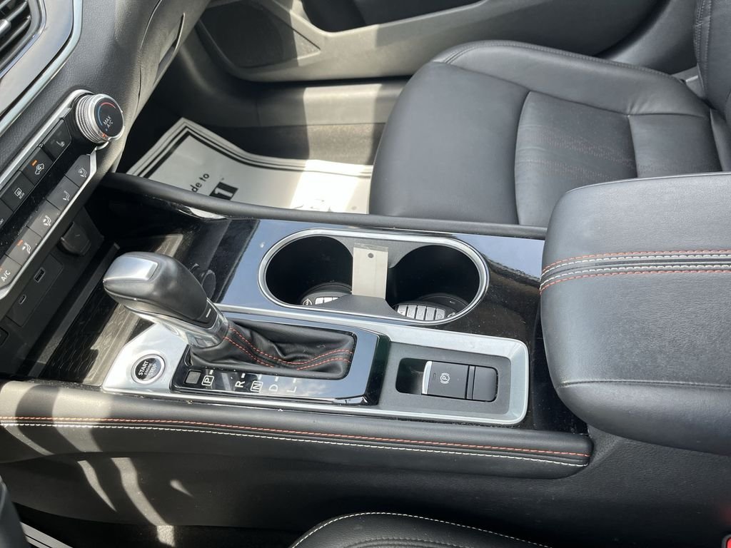 Used 2023 Silver Nissan 2.5 SR image 21