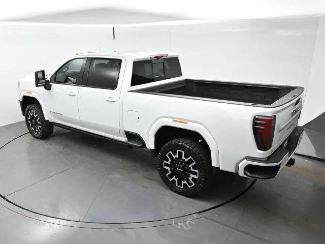 Used 2024 Summit White GMC AT4 image 36