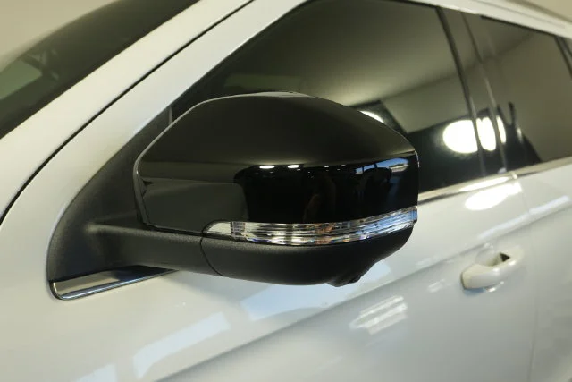 New 2027 Star White Metallic Tri-Coat Ford King Ranch® image 12