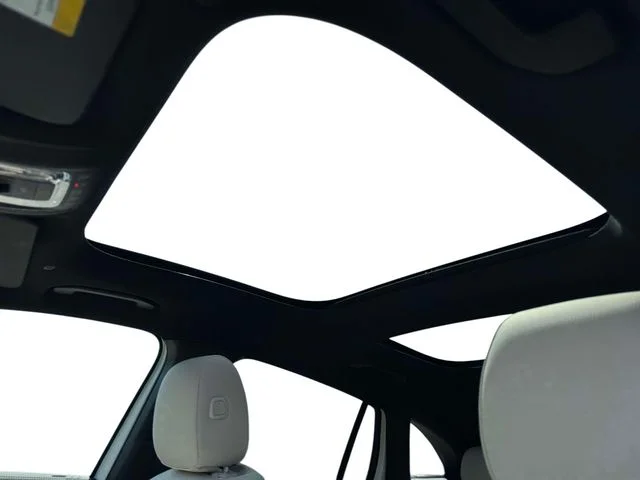 New 2026 Polar White Mercedes-Benz GLA 250 image 19