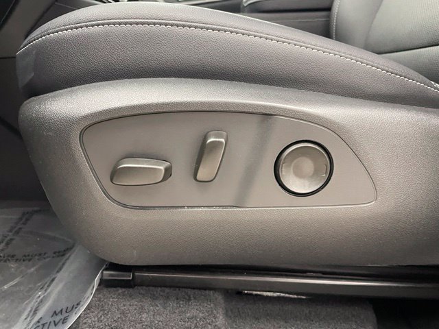2026 Chevrolet Traverse LT - Photo 10