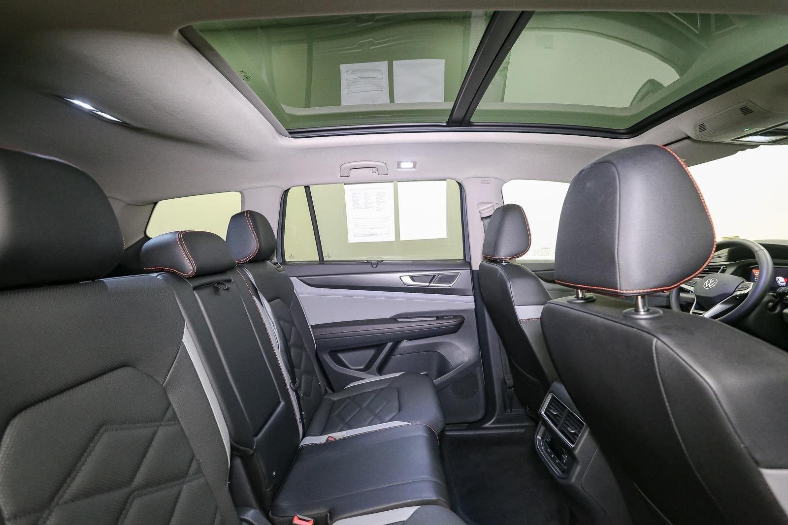 Used 2025 Pure Gray Volkswagen 2.0T Peak Edition image 26