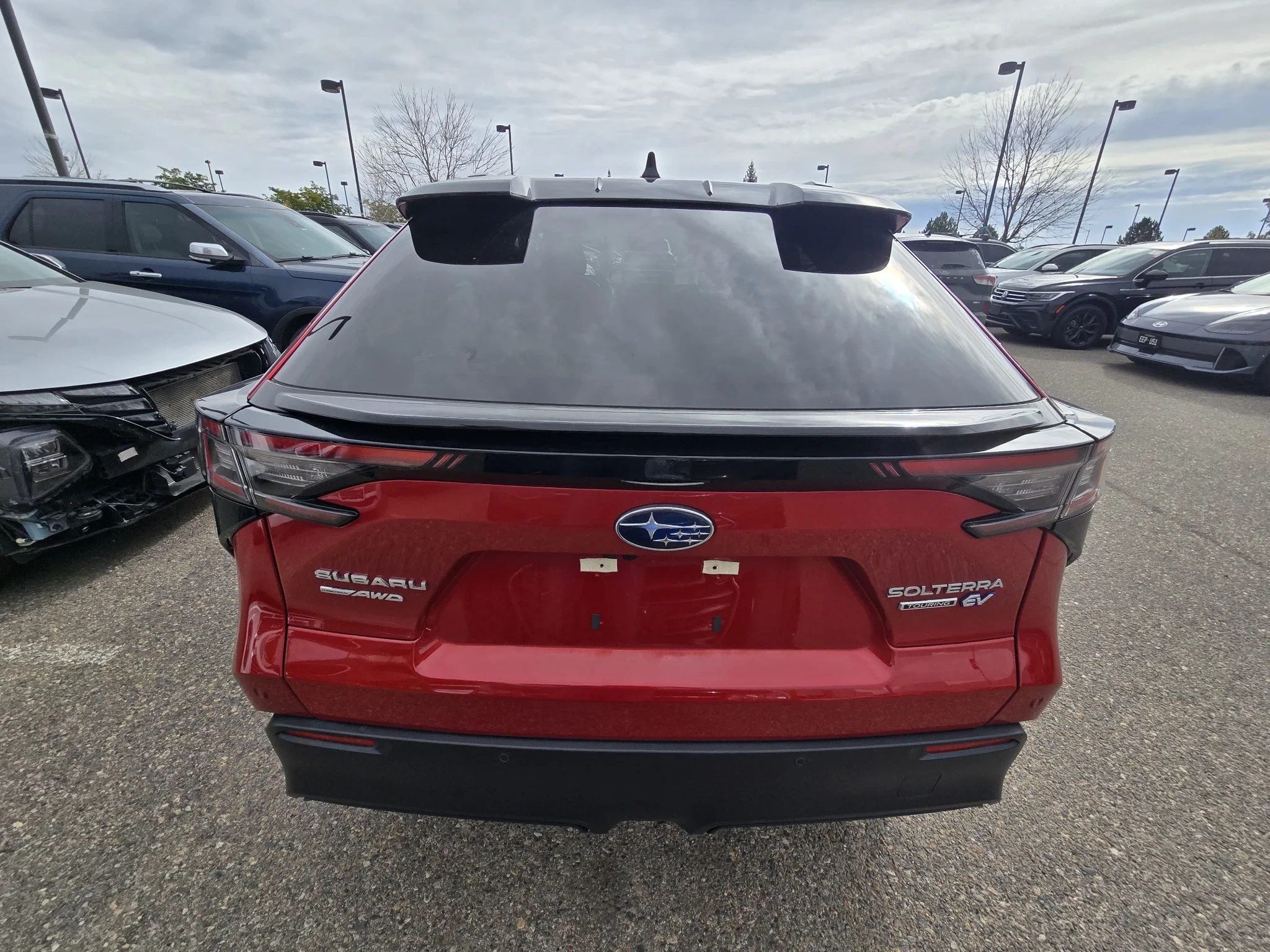 Used 2023 Elemental Red Pearl 2-Tone Subaru Touring image 5