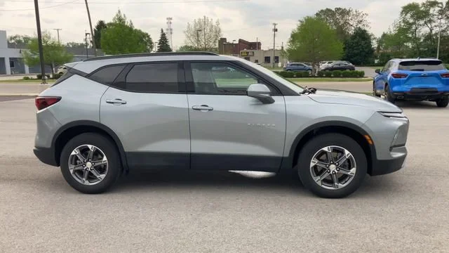 2024 Chevrolet Blazer 2LT - Photo 9