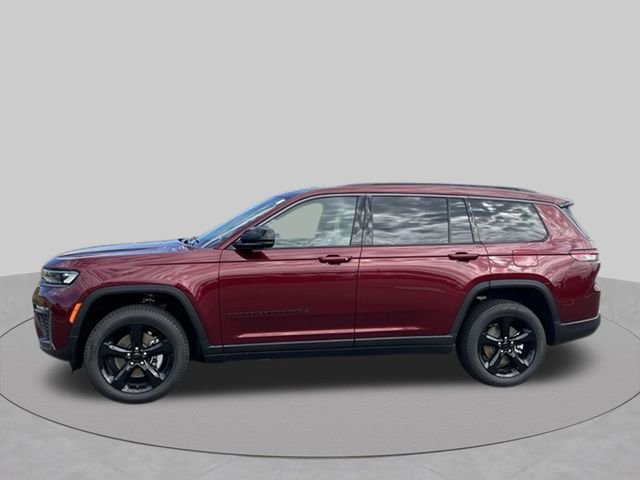 New 2026 Velvet Red Pearl-Coat Exterior Paint Jeep Limited image 2