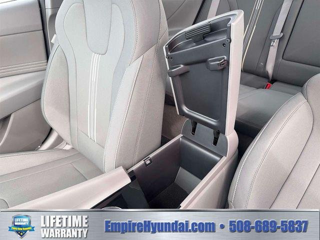 New 2026 Abyss Black Hyundai SEL Sport Premium image 18