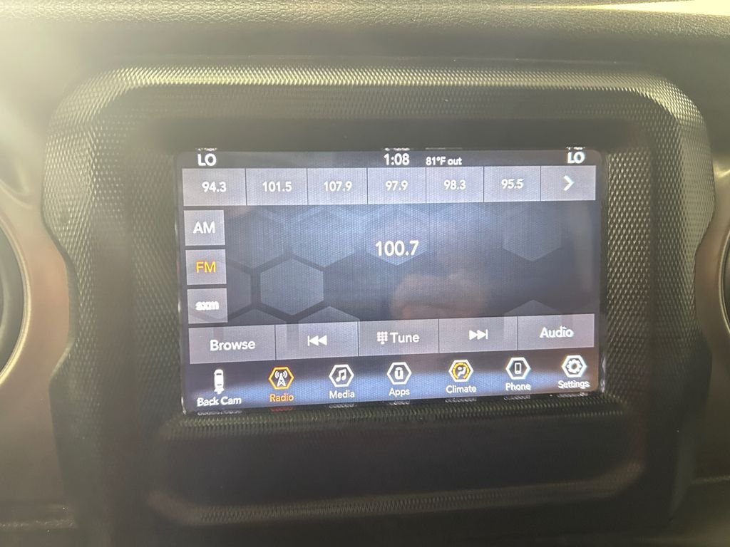 Used 2019 Gray Jeep Unlimited Sport S image 11