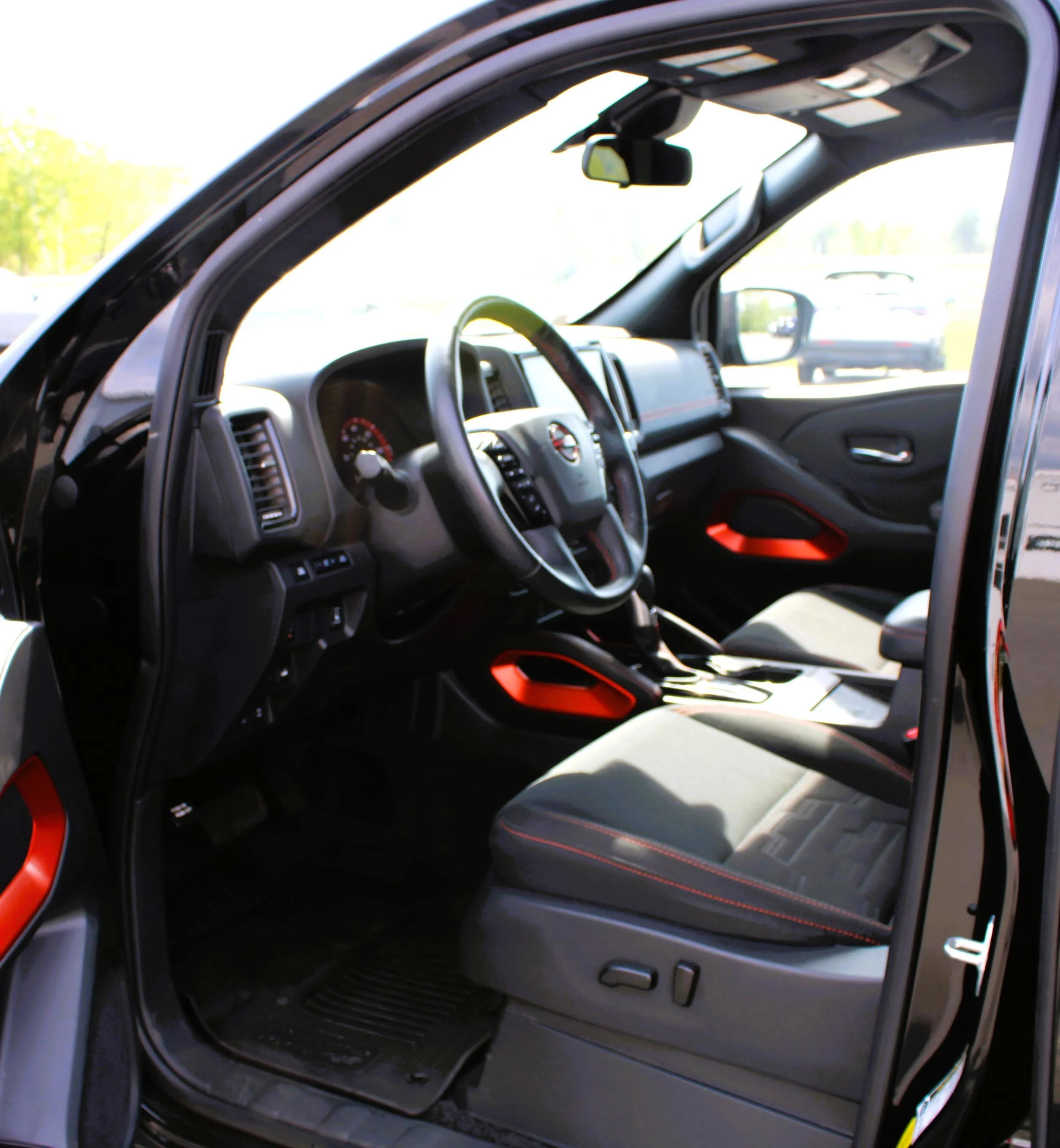 Used 2023 Super Black Nissan PRO-4X image 17