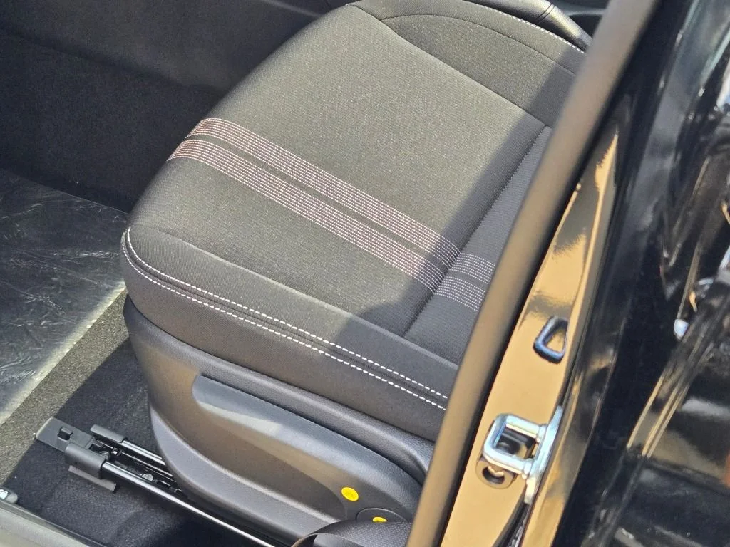 New 2026 Onyx Black Hyundai SEL image 21