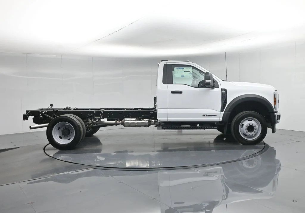 New 2026 White Ford XL image 22