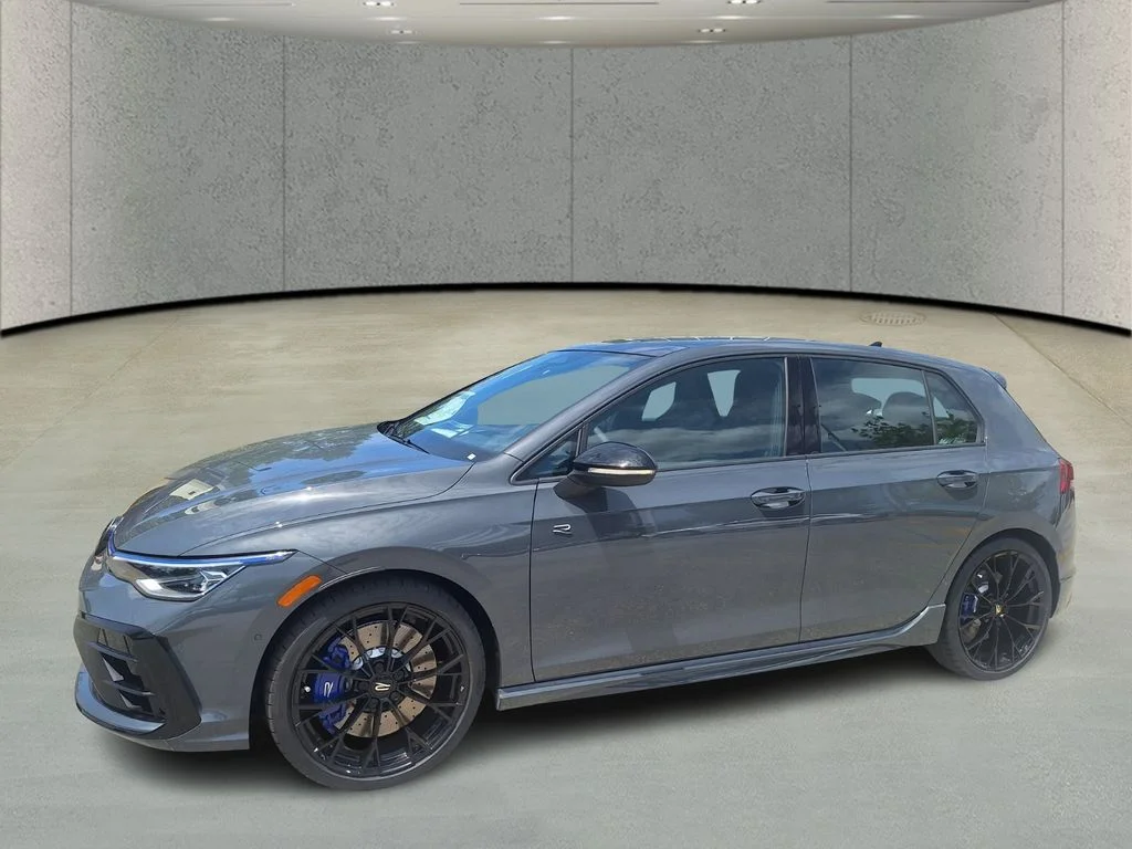 2026 Volkswagen Golf R Golf R 4-door DSG's photo