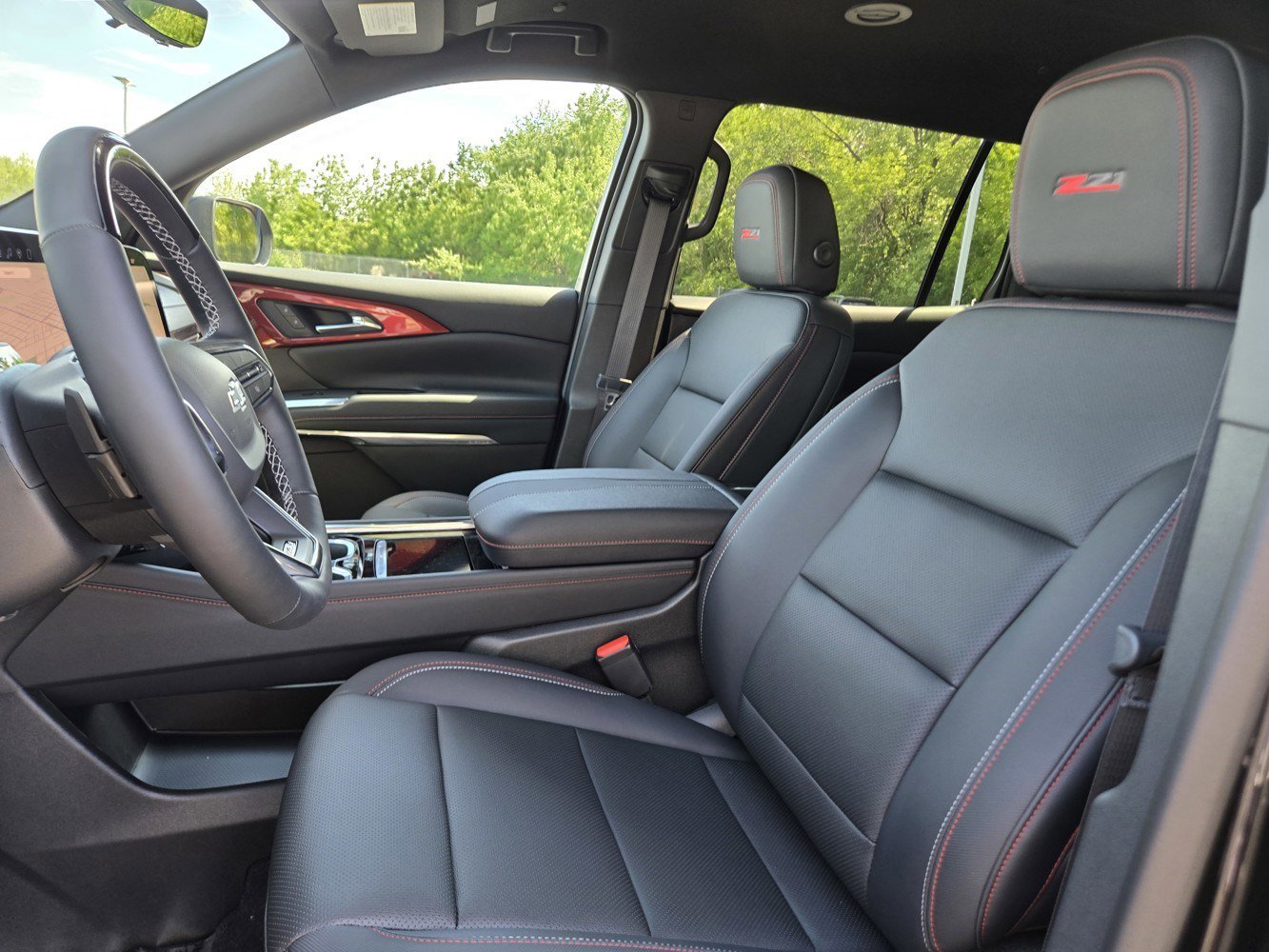 2026 Chevrolet Traverse Z71 - Photo 16