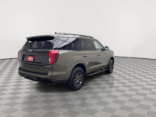 Used 2025 Wild Green Ford Tremor image 46