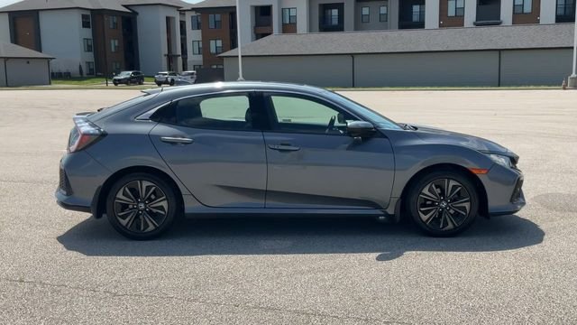 Used 2019 Modern Steel Metallic Honda EX image 9
