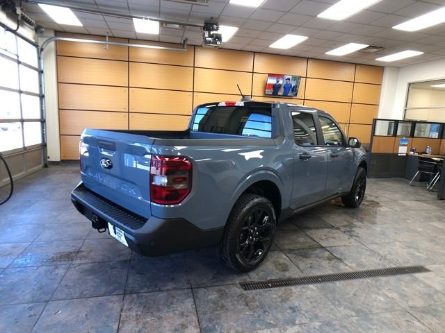 New 2025 Azure Gray Metallic Tri-Coat Ford XLT image 7