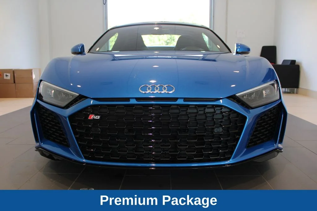 Used 2023 Black Audi V10 performance image 17