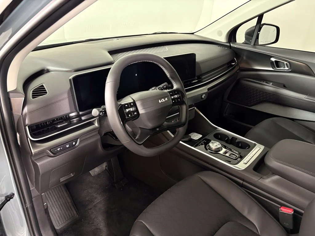 New 2027 Green Kia EX image 17