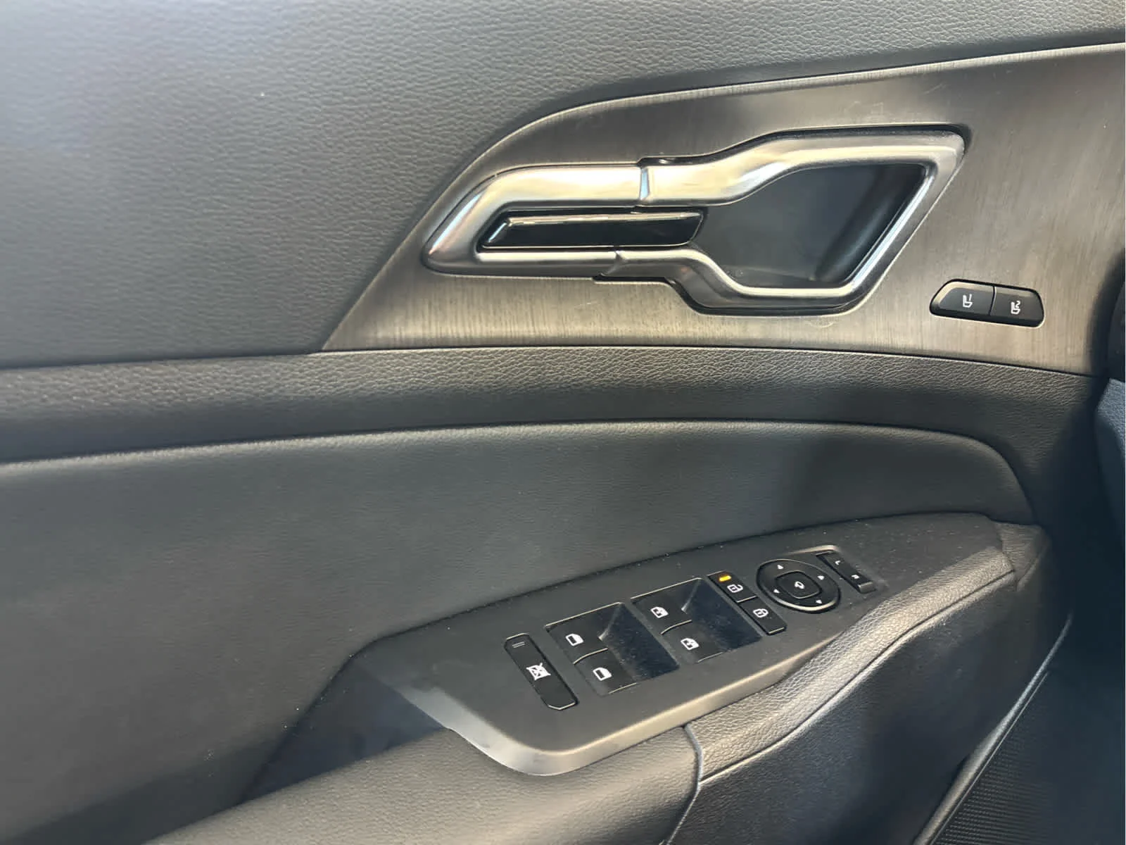 Used 2026  Kia X-Line Prestige image 18