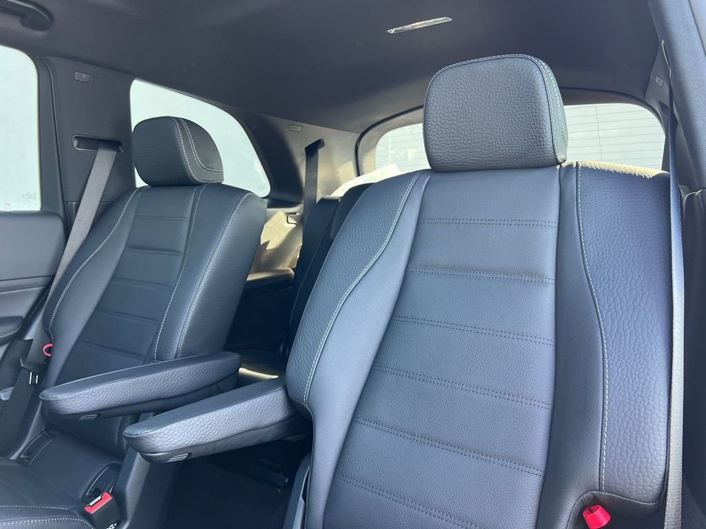 New 2026 MANUFAKTUR Silicon Grey Mercedes-Benz GLS450 image 27