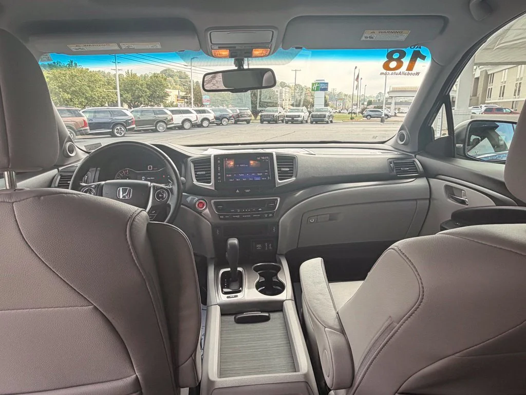 Used 2018 Modern Steel Metalli Honda EX-L image 18