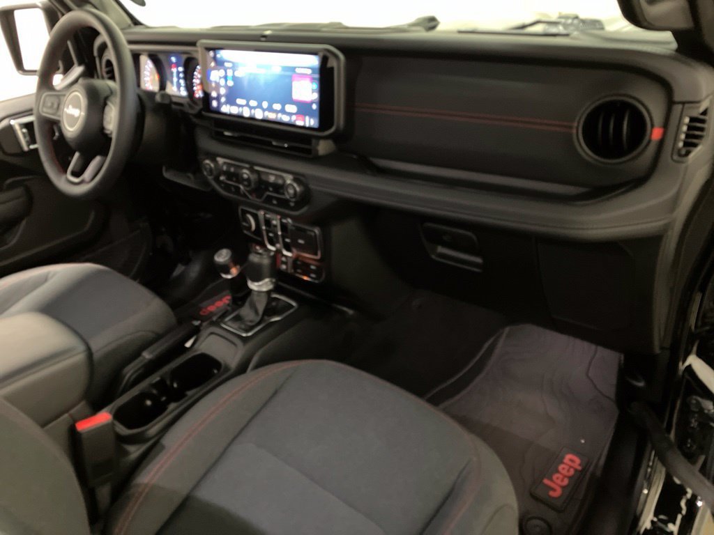 Used 2024 Black Clearcoat Jeep Rubicon image 19