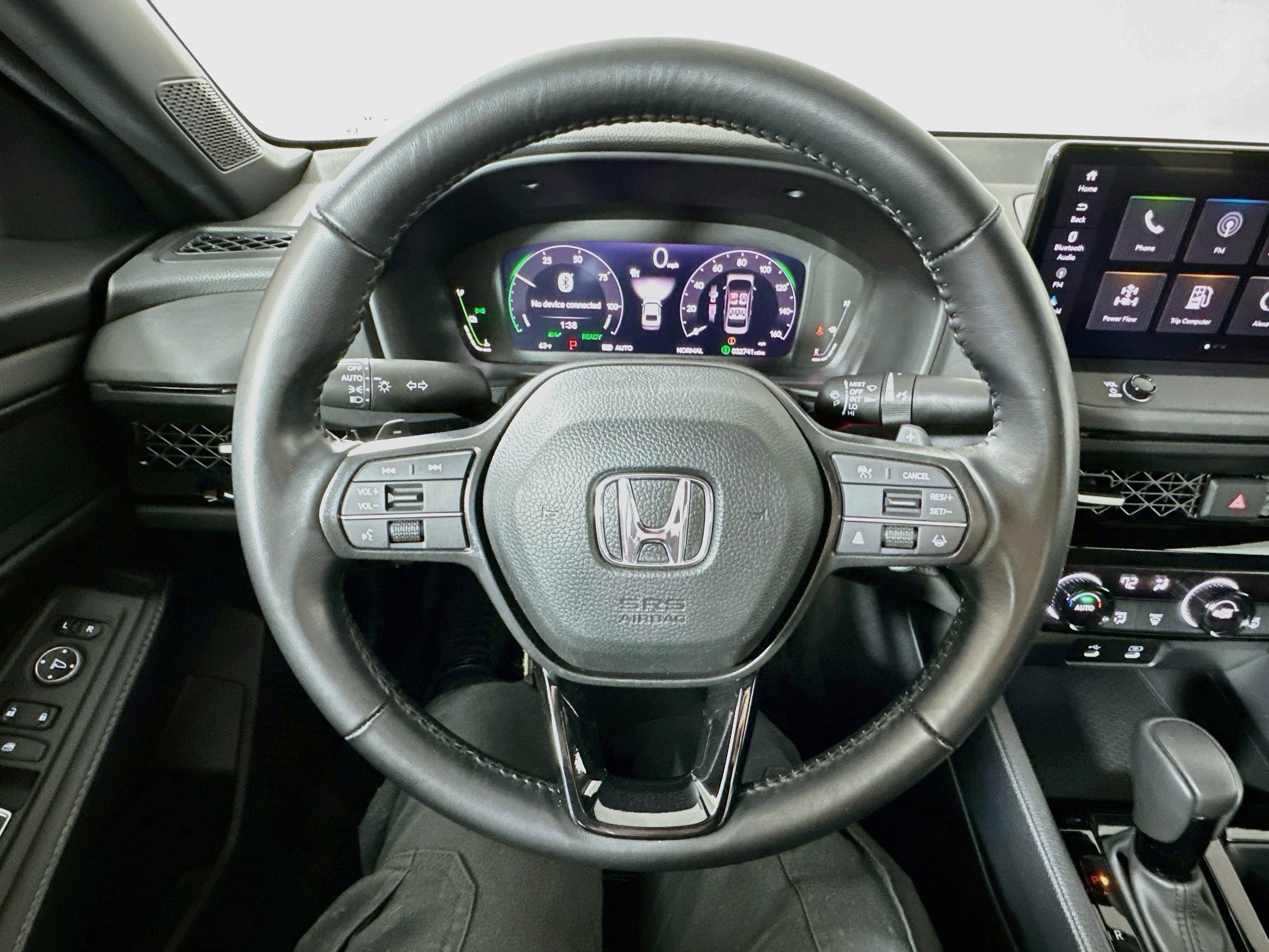 Used 2024  Honda Sport image 11