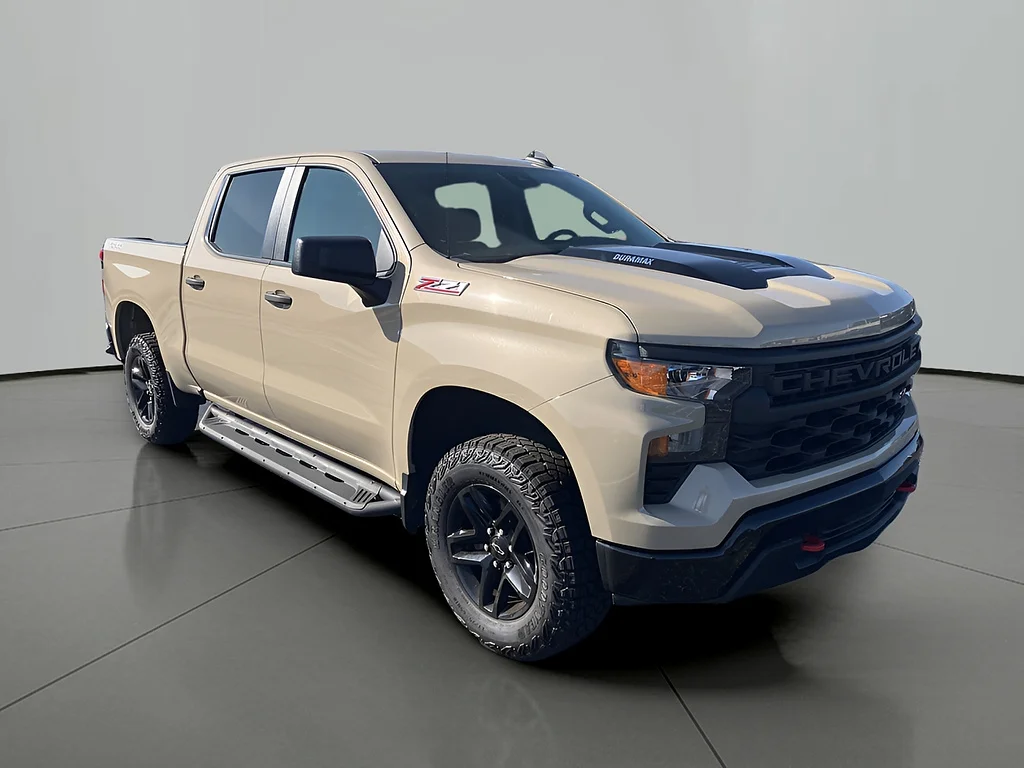 Used 2022 Sand Dune Metallic Chevrolet Custom Trail Boss image 9
