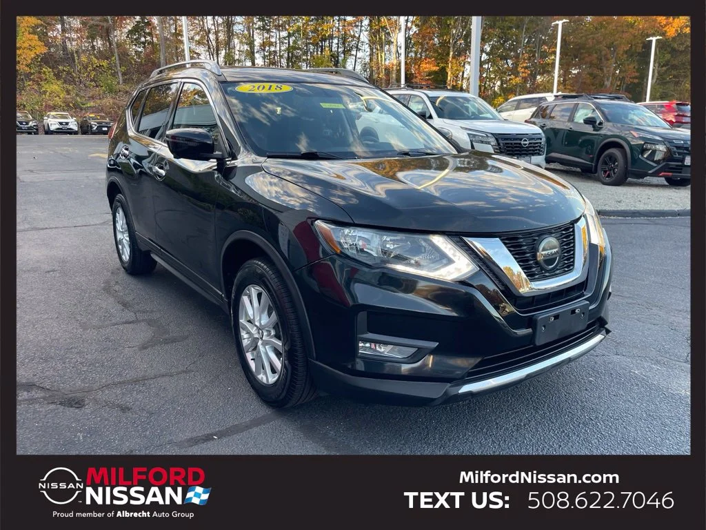 Certified Used 2018  Nissan SV image 8