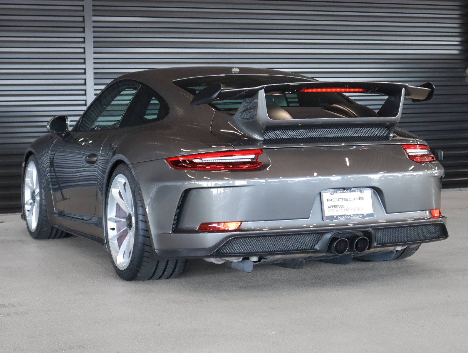 Used 2018 Agate Grey Metallic Porsche GT3 Coupe image 3