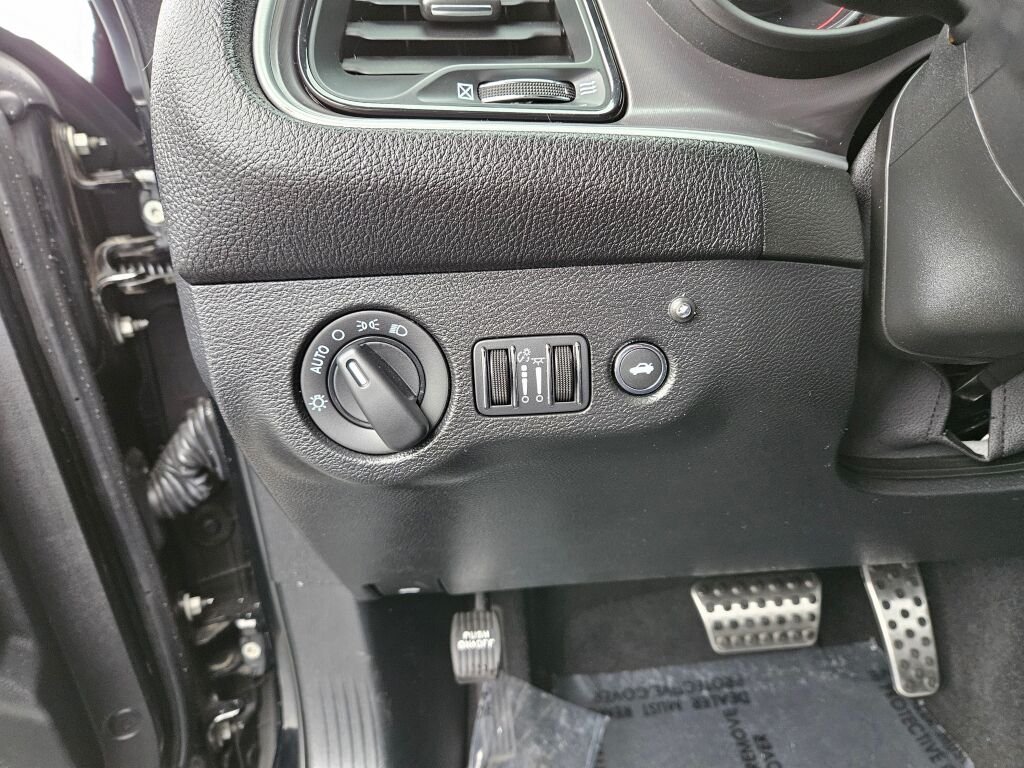 Used 2021 Black Dodge R/T Scat Pack Widebody image 22