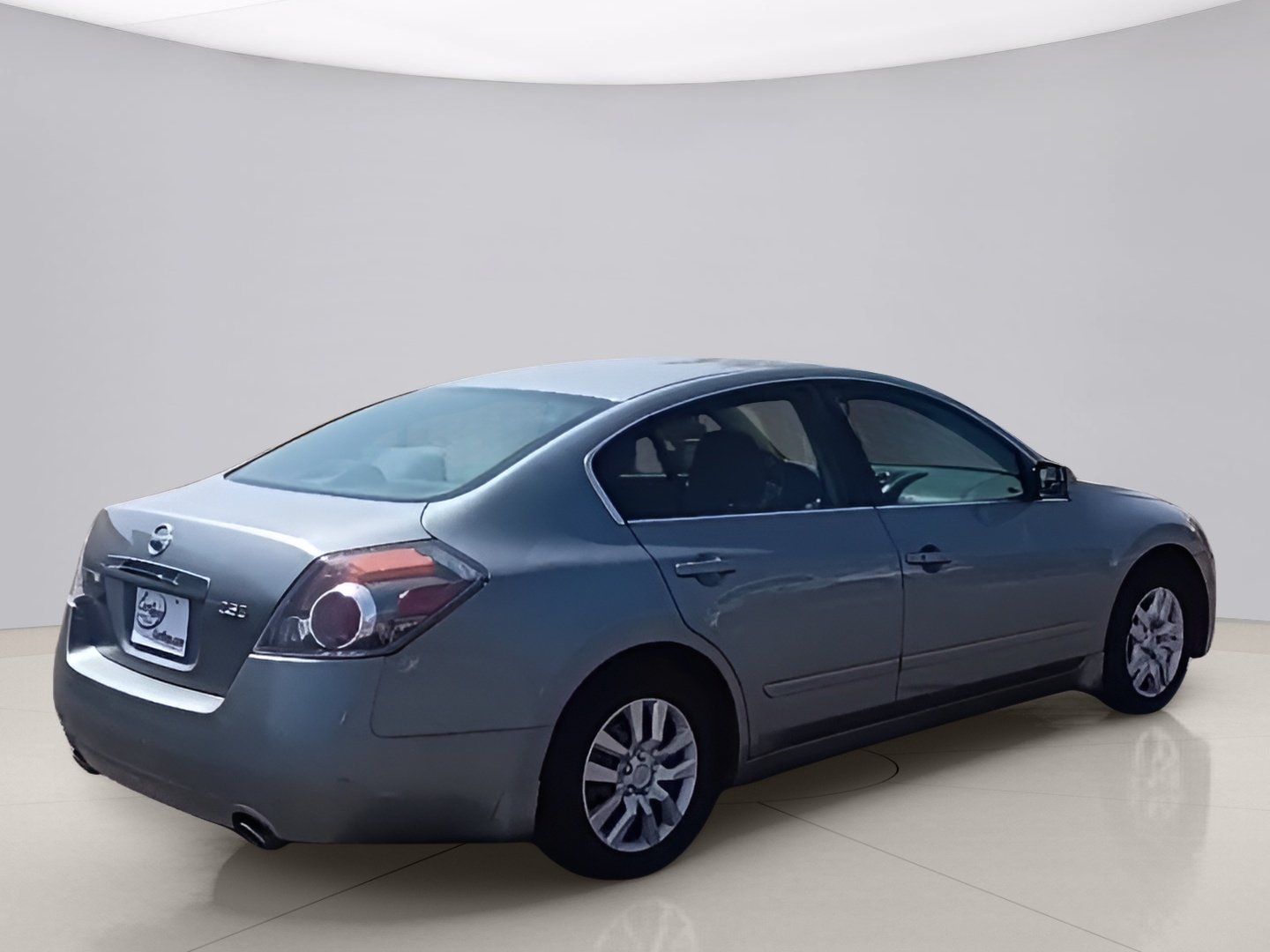 Used 2009 Gray Nissan 2.5 SEDAN image 5