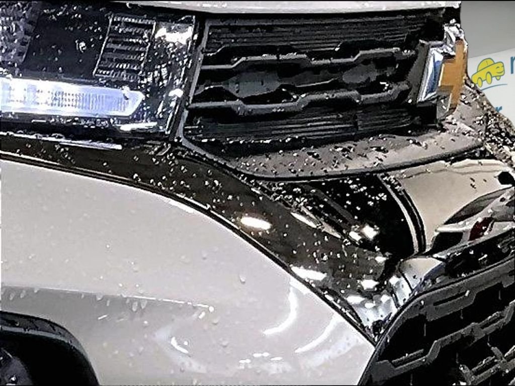 Used 2023 White Chevrolet ACTIV image 31