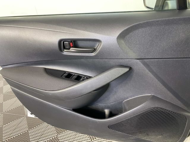 Used 2025 Silver Toyota LE image 22