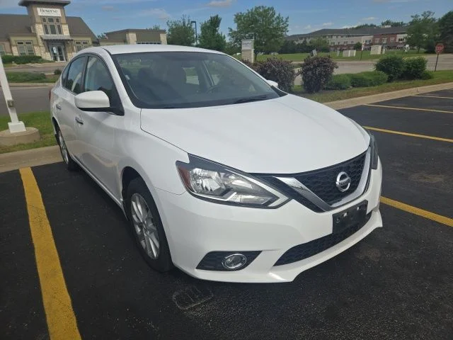 2019 Nissan Sentra SV CVT's photo