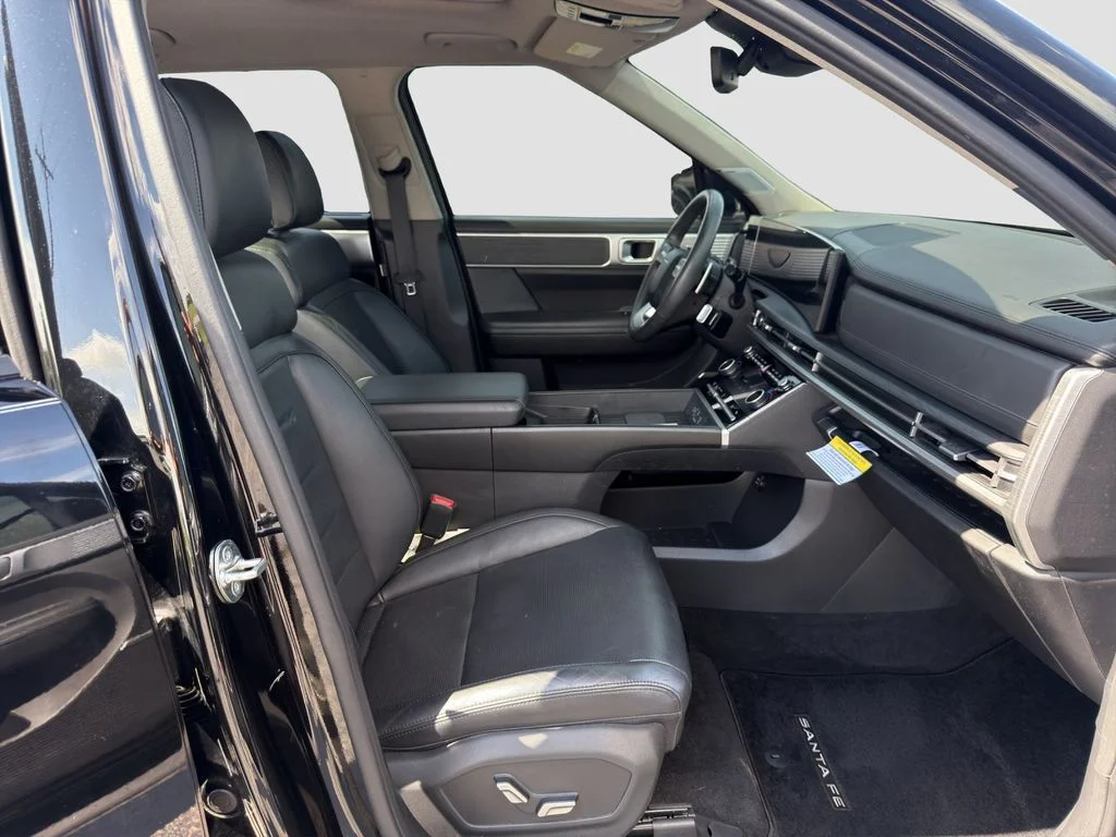 Used 2024 Black Hyundai Limited image 18